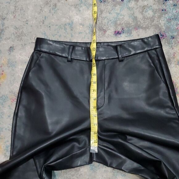 Bagatelle Black Faux Leather Cropped Flare Pants Size M - Picture 10 of 14